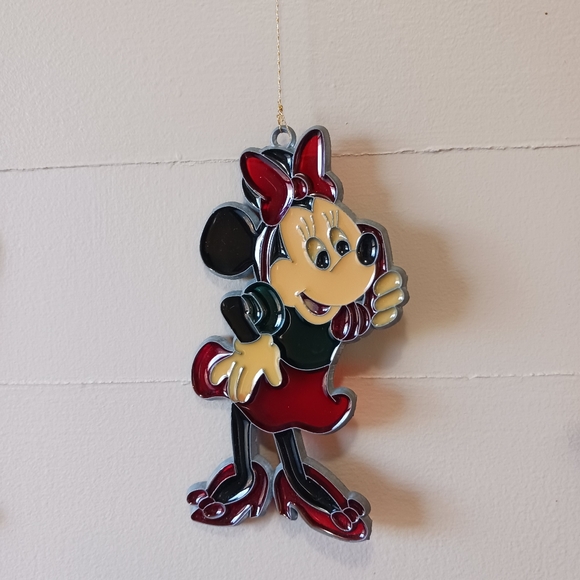 Vintage Disney Mickey, Minney Mouse, and Donald Stained Glass Sun Catchers - Picture 5 of 10
